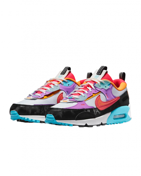 حذاء NIKE - ملون